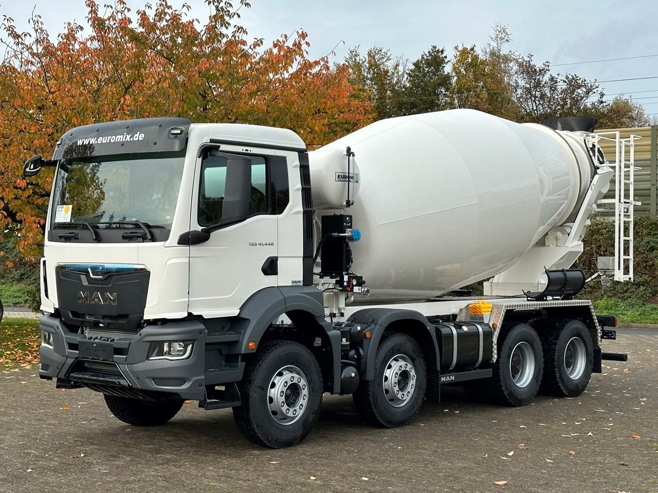 MAN TGS 41.440 8x4 /Euro6e Euromix EM 12 R - Betoniauto: kuva MAN TGS 41.440 8x4 /Euro6e Euromix EM 12 R - Betoniauto MAN TGS 41.440 8x4 /Euro6e Euromix EM 12 R - Betoniauto: kuva MAN TGS 41.440 8x4 /Euro6e Euromix EM 12 R - Betoniauto