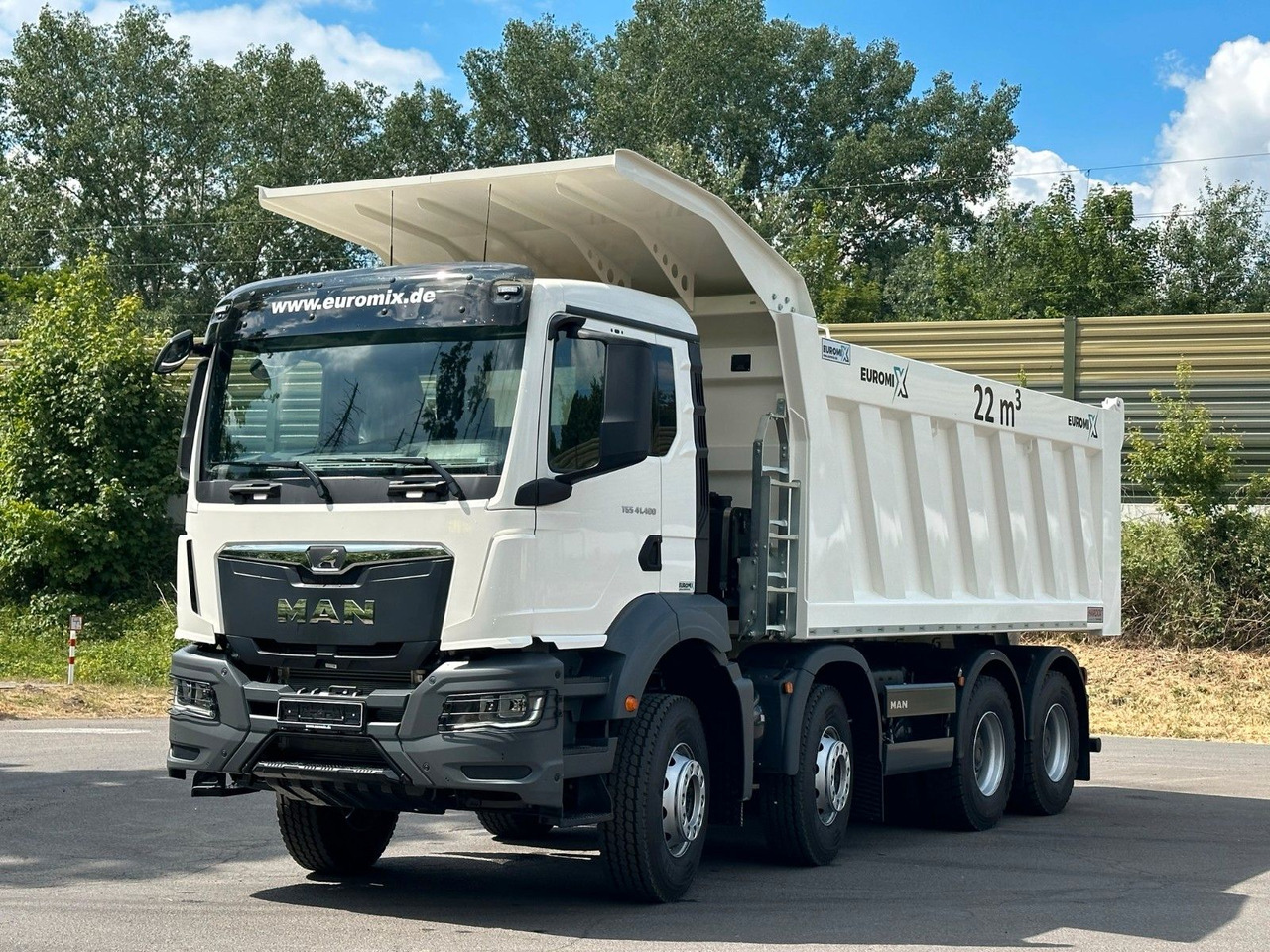 MAN TGS 41.440 8x4 EuromixMTP 22m³ Eckige Mulde - Kippiauto kuorma-auto: kuva MAN TGS 41.440 8x4 EuromixMTP 22m³ Eckige Mulde - Kippiauto kuorma-auto MAN TGS 41.440 8x4 EuromixMTP 22m³ Eckige Mulde - Kippiauto kuorma-auto: kuva MAN TGS 41.440 8x4 EuromixMTP 22m³ Eckige Mulde - Kippiauto kuorma-auto