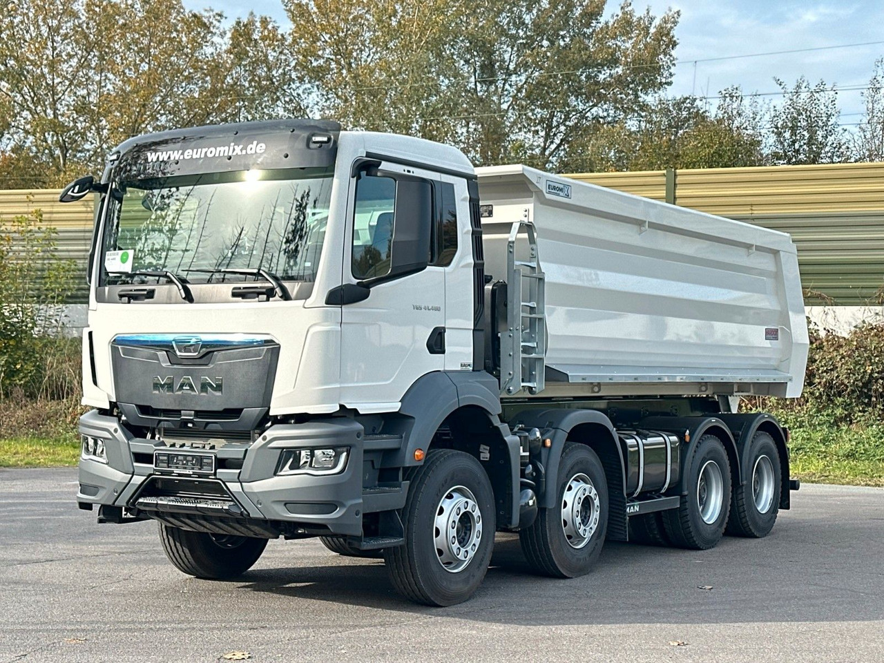 MAN TGS 41.480 BB 8X4 Euromix Mulden Kipper HARDOX - Kippiauto kuorma-auto: kuva MAN TGS 41.480 BB 8X4 Euromix Mulden Kipper HARDOX - Kippiauto kuorma-auto MAN TGS 41.480 BB 8X4 Euromix Mulden Kipper HARDOX - Kippiauto kuorma-auto: kuva MAN TGS 41.480 BB 8X4 Euromix Mulden Kipper HARDOX - Kippiauto kuorma-auto