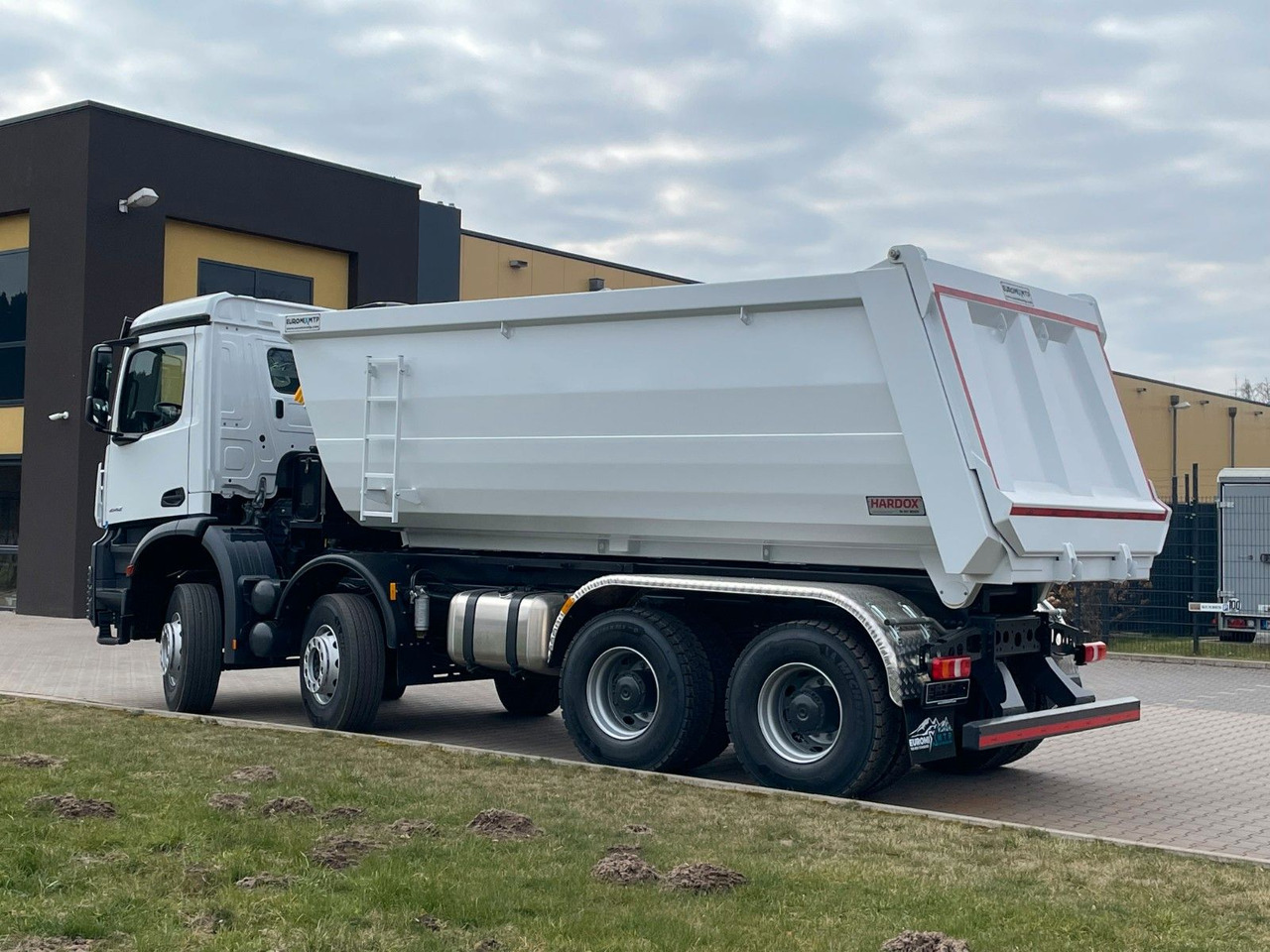 Mercedes-Benz 4142 8X4 Mulden- Kipper - EuromixMTP - Nostovarsi-vaihtolavakuorma kuorma-auto: kuva Mercedes-Benz 4142 8X4 Mulden- Kipper - EuromixMTP - Nostovarsi-vaihtolavakuorma kuorma-auto Mercedes-Benz 4142 8X4 Mulden- Kipper - EuromixMTP - Nostovarsi-vaihtolavakuorma kuorma-auto: kuva Mercedes-Benz 4142 8X4 Mulden- Kipper - EuromixMTP - Nostovarsi-vaihtolavakuorma kuorma-auto