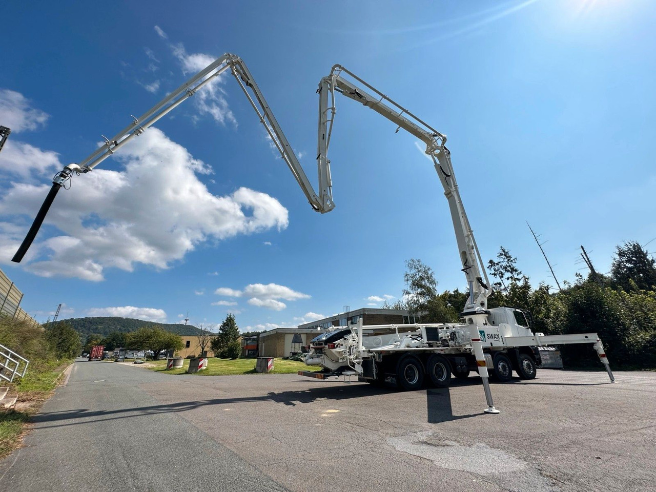 Leasing  Mercedes-Benz Arocs 5 4142  8x4 SWAN TSP 47-5 160RZ ( 47m ) Mercedes-Benz Arocs 5 4142  8x4 SWAN TSP 47-5 160RZ ( 47m ): kuva Leasing  Mercedes-Benz Arocs 5 4142  8x4 SWAN TSP 47-5 160RZ ( 47m ) Mercedes-Benz Arocs 5 4142  8x4 SWAN TSP 47-5 160RZ ( 47m )