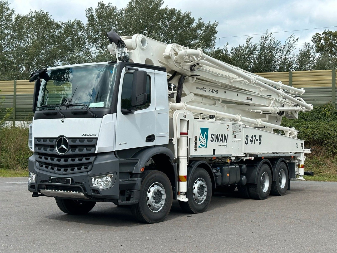Mercedes-Benz Arocs 5 4142 8x4 SWAN TSP 47-5 160RZ ( 47m ) - Betoniauto: kuva Mercedes-Benz Arocs 5 4142 8x4 SWAN TSP 47-5 160RZ ( 47m ) - Betoniauto Mercedes-Benz Arocs 5 4142 8x4 SWAN TSP 47-5 160RZ ( 47m ) - Betoniauto: kuva Mercedes-Benz Arocs 5 4142 8x4 SWAN TSP 47-5 160RZ ( 47m ) - Betoniauto