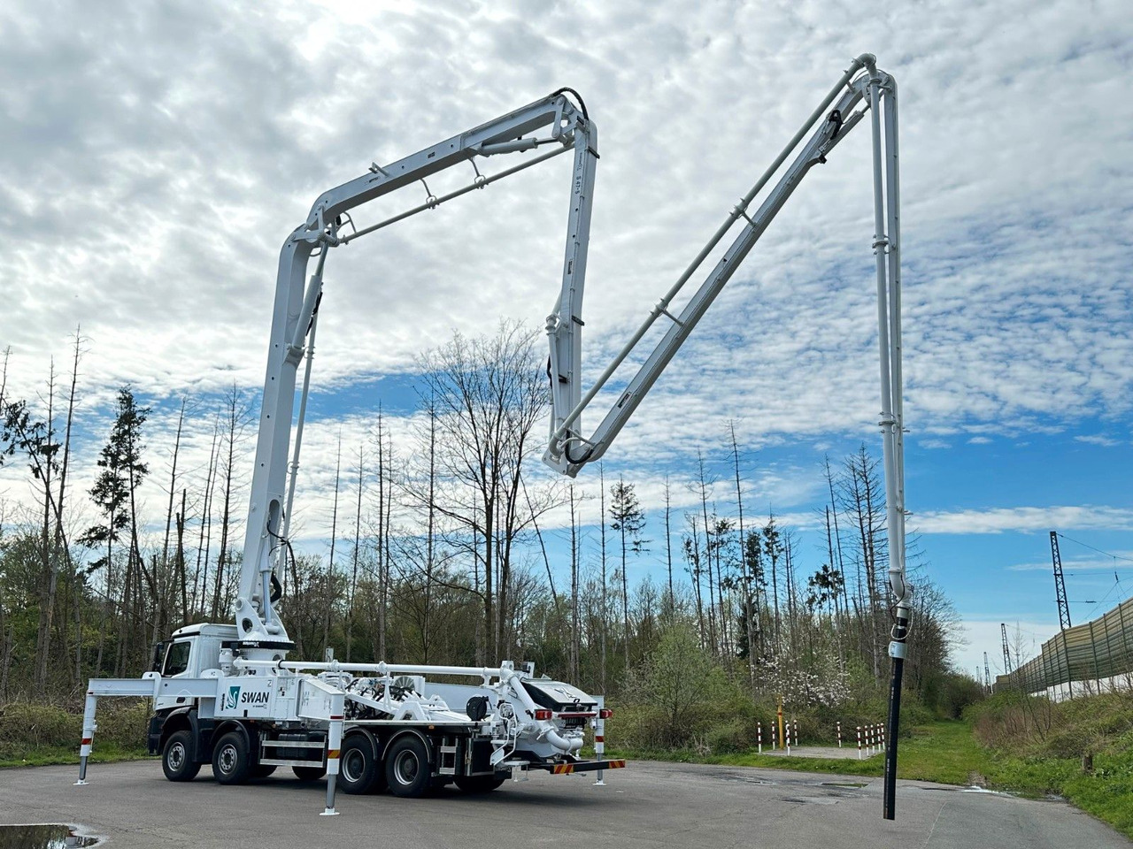 Mercedes-Benz Arocs 5 4542 8x4 SWAN TSP 47-5 160RZ ( 47m ) - Betonipumppuauto: kuva Mercedes-Benz Arocs 5 4542 8x4 SWAN TSP 47-5 160RZ ( 47m ) - Betonipumppuauto Mercedes-Benz Arocs 5 4542 8x4 SWAN TSP 47-5 160RZ ( 47m ) - Betonipumppuauto: kuva Mercedes-Benz Arocs 5 4542 8x4 SWAN TSP 47-5 160RZ ( 47m ) - Betonipumppuauto