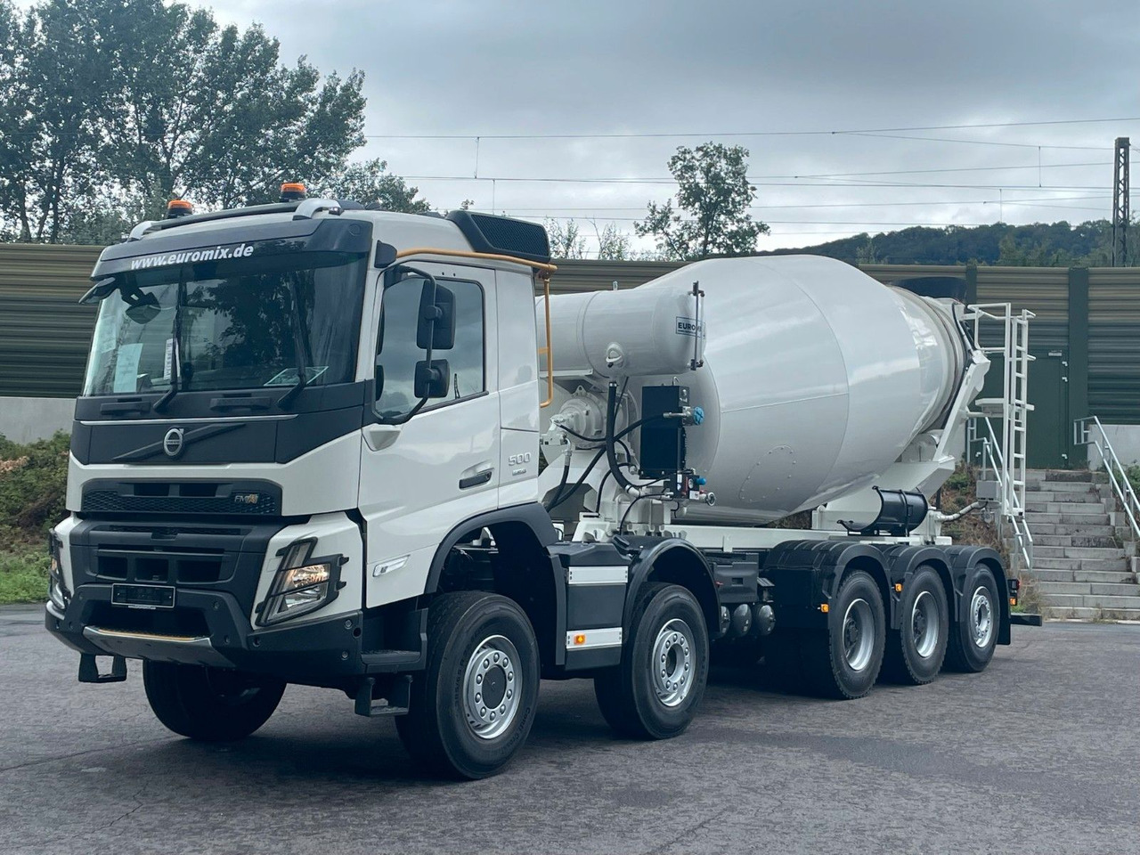 Volvo FMX 500 10x4 / Euromix MTP EM 12 R Euro 6e - Betoniauto: kuva Volvo FMX 500 10x4 / Euromix MTP EM 12 R Euro 6e - Betoniauto Volvo FMX 500 10x4 / Euromix MTP EM 12 R Euro 6e - Betoniauto: kuva Volvo FMX 500 10x4 / Euromix MTP EM 12 R Euro 6e - Betoniauto