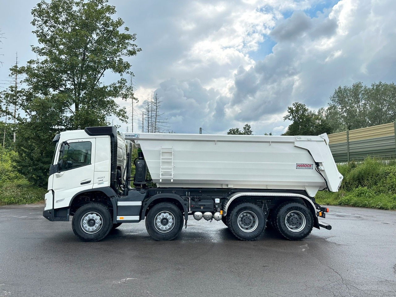 Volvo FMX 500 8X4 Retarder EuromixMTP Kipper - Kippiauto kuorma-auto: kuva Volvo FMX 500 8X4 Retarder EuromixMTP Kipper - Kippiauto kuorma-auto Volvo FMX 500 8X4 Retarder EuromixMTP Kipper - Kippiauto kuorma-auto: kuva Volvo FMX 500 8X4 Retarder EuromixMTP Kipper - Kippiauto kuorma-auto