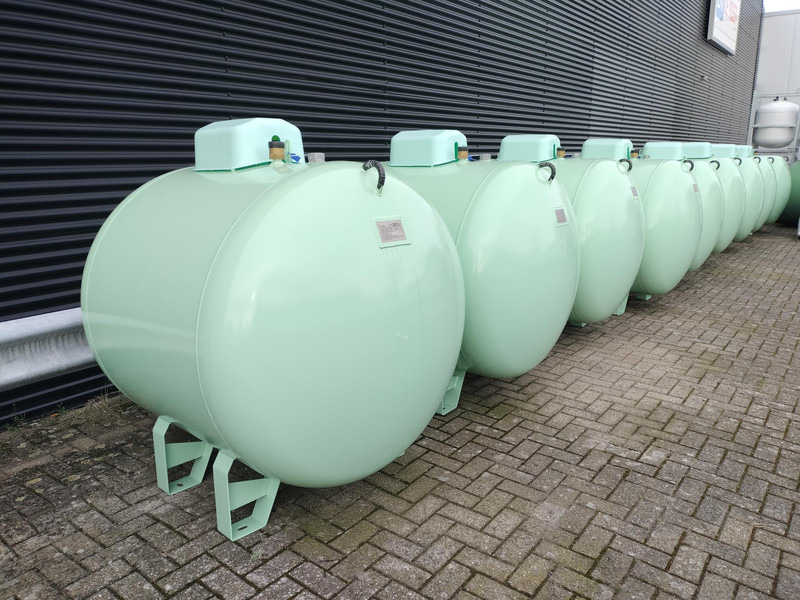 De Visser Propaan/Butaan LPG Tank 1600 L (0.8 ton) Gastank - Gas, Gaz, LPG, GPL, Propane, Butane tanks aboveground Ø 1250mm including tank fittings Tanks are built according to DIN EN 12542, with high quality steel. - Polttoainetankki - Kuorma-auto: kuva De Visser Propaan/Butaan LPG Tank 1600 L (0.8 ton) Gastank - Gas, Gaz, LPG, GPL, Propane, Butane tanks aboveground Ø 1250mm including tank fittings Tanks are built according to DIN EN 12542, with high quality steel. - Polttoainetankki - Kuorma-auto De Visser Propaan/Butaan LPG Tank 1600 L (0.8 ton) Gastank - Gas, Gaz, LPG, GPL, Propane, Butane tanks aboveground Ø 1250mm including tank fittings Tanks are built according to DIN EN 12542, with high quality steel. - Polttoainetankki - Kuorma-auto: kuva De Visser Propaan/Butaan LPG Tank 1600 L (0.8 ton) Gastank - Gas, Gaz, LPG, GPL, Propane, Butane tanks aboveground Ø 1250mm including tank fittings Tanks are built according to DIN EN 12542, with high quality steel. - Polttoainetankki - Kuorma-auto