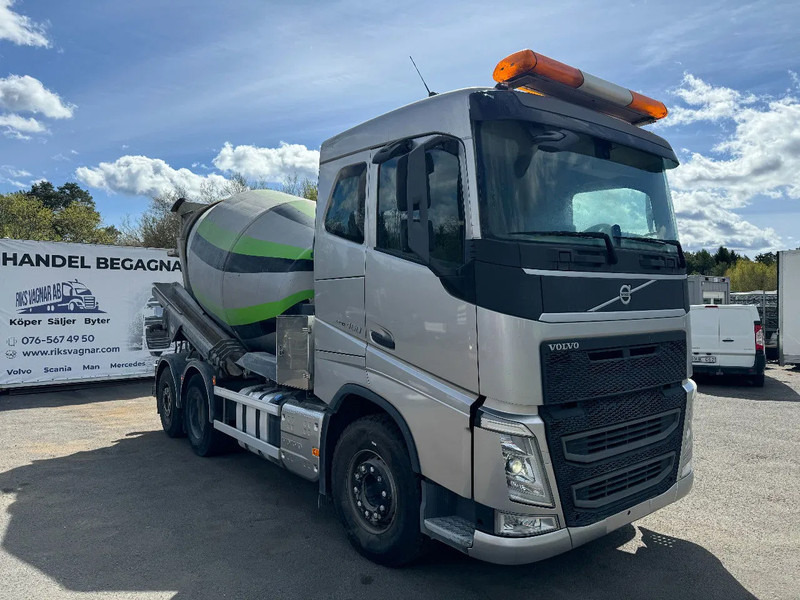 Volvo FH 460 6x2*4, Euro 6, Mixer with Hydraulic-slide, 2013 - Betoniauto: kuva Volvo FH 460 6x2*4, Euro 6, Mixer with Hydraulic-slide, 2013 - Betoniauto Volvo FH 460 6x2*4, Euro 6, Mixer with Hydraulic-slide, 2013 - Betoniauto: kuva Volvo FH 460 6x2*4, Euro 6, Mixer with Hydraulic-slide, 2013 - Betoniauto