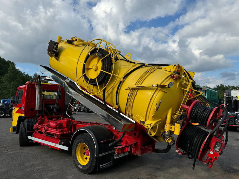 Volvo FL 10.320 12m3 Sludge / Vacuum & High Pressure-Truck, YM: 1990 - Puhtaanpitoauto: kuva Volvo FL 10.320 12m3 Sludge / Vacuum & High Pressure-Truck, YM: 1990 - Puhtaanpitoauto Volvo FL 10.320 12m3 Sludge / Vacuum & High Pressure-Truck, YM: 1990 - Puhtaanpitoauto: kuva Volvo FL 10.320 12m3 Sludge / Vacuum & High Pressure-Truck, YM: 1990 - Puhtaanpitoauto
