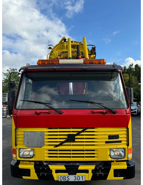 Volvo FL 10.320 4x2, Tipper 12m3 Sludge & Flushing Truck, with remote control, YM: 1990 - Puhtaanpitoauto: kuva Volvo FL 10.320 4x2, Tipper 12m3 Sludge & Flushing Truck, with remote control, YM: 1990 - Puhtaanpitoauto Volvo FL 10.320 4x2, Tipper 12m3 Sludge & Flushing Truck, with remote control, YM: 1990 - Puhtaanpitoauto: kuva Volvo FL 10.320 4x2, Tipper 12m3 Sludge & Flushing Truck, with remote control, YM: 1990 - Puhtaanpitoauto