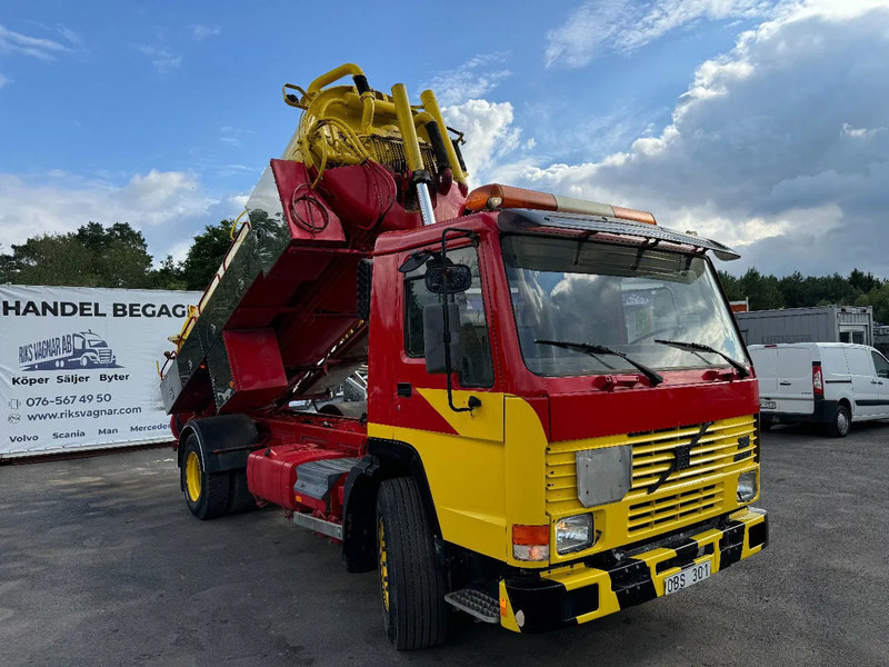 Volvo FL 10.320 4x2, Tipper 12m3 Sludge & Flushing Truck, with remote control, YM: 1990 - Puhtaanpitoauto: kuva Volvo FL 10.320 4x2, Tipper 12m3 Sludge & Flushing Truck, with remote control, YM: 1990 - Puhtaanpitoauto Volvo FL 10.320 4x2, Tipper 12m3 Sludge & Flushing Truck, with remote control, YM: 1990 - Puhtaanpitoauto: kuva Volvo FL 10.320 4x2, Tipper 12m3 Sludge & Flushing Truck, with remote control, YM: 1990 - Puhtaanpitoauto