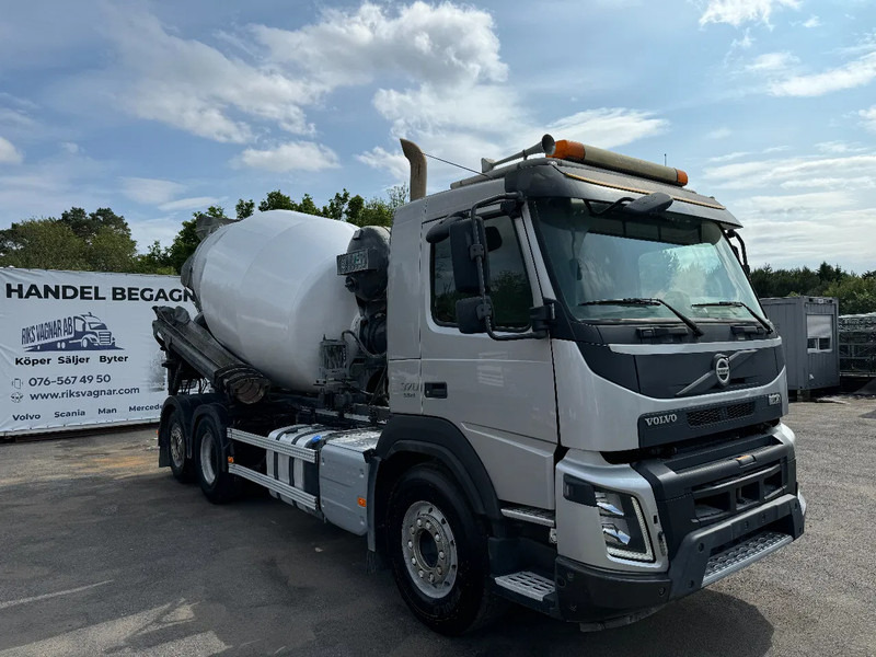 Volvo FMX 370 6x2*4, Mixer + Hydraulic-slide, 2015 - Betoniauto: kuva Volvo FMX 370 6x2*4, Mixer + Hydraulic-slide, 2015 - Betoniauto Volvo FMX 370 6x2*4, Mixer + Hydraulic-slide, 2015 - Betoniauto: kuva Volvo FMX 370 6x2*4, Mixer + Hydraulic-slide, 2015 - Betoniauto