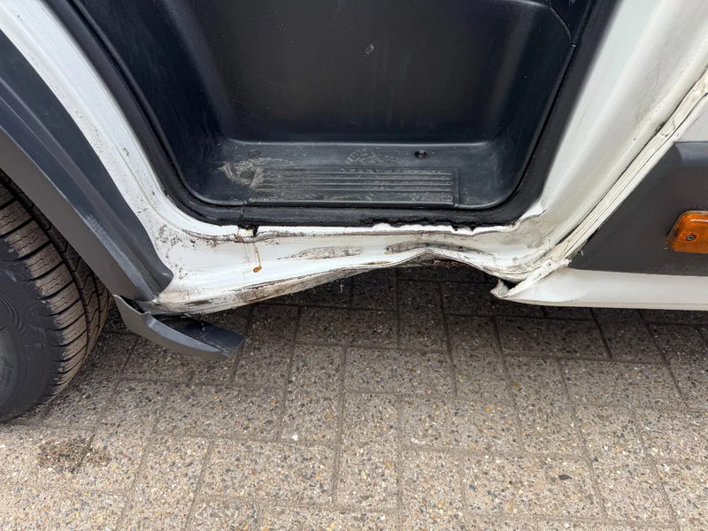 Pakettiauto Citroën Jumper **MAXI-EURO 5-AC**: kuva Pakettiauto Citroën Jumper **MAXI-EURO 5-AC** Pakettiauto Citroën Jumper **MAXI-EURO 5-AC**: kuva Pakettiauto Citroën Jumper **MAXI-EURO 5-AC**