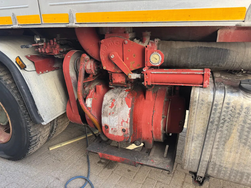 Iveco Turbostar 190.30 **6X2-FULL STEEL-VACUUMTRUCK-VIDANGEUR** - Puhtaanpitoauto: kuva Iveco Turbostar 190.30 **6X2-FULL STEEL-VACUUMTRUCK-VIDANGEUR** - Puhtaanpitoauto Iveco Turbostar 190.30 **6X2-FULL STEEL-VACUUMTRUCK-VIDANGEUR** - Puhtaanpitoauto: kuva Iveco Turbostar 190.30 **6X2-FULL STEEL-VACUUMTRUCK-VIDANGEUR** - Puhtaanpitoauto