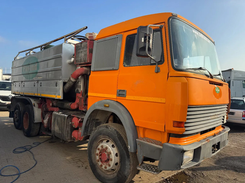 Iveco Turbostar 190.30 **6X2-FULL STEEL-VACUUMTRUCK-VIDANGEUR** - Puhtaanpitoauto: kuva Iveco Turbostar 190.30 **6X2-FULL STEEL-VACUUMTRUCK-VIDANGEUR** - Puhtaanpitoauto Iveco Turbostar 190.30 **6X2-FULL STEEL-VACUUMTRUCK-VIDANGEUR** - Puhtaanpitoauto: kuva Iveco Turbostar 190.30 **6X2-FULL STEEL-VACUUMTRUCK-VIDANGEUR** - Puhtaanpitoauto