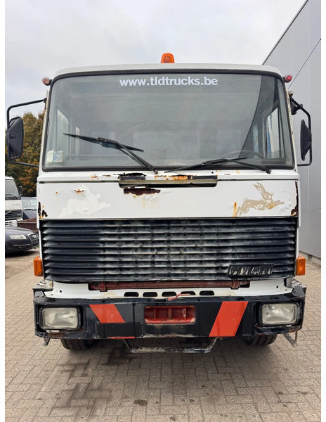 Iveco Turbotech 330.30 **6CYLINDER-WATERCOOLING-BIG AXXLES** - Kippiauto kuorma-auto: kuva Iveco Turbotech 330.30 **6CYLINDER-WATERCOOLING-BIG AXXLES** - Kippiauto kuorma-auto Iveco Turbotech 330.30 **6CYLINDER-WATERCOOLING-BIG AXXLES** - Kippiauto kuorma-auto: kuva Iveco Turbotech 330.30 **6CYLINDER-WATERCOOLING-BIG AXXLES** - Kippiauto kuorma-auto
