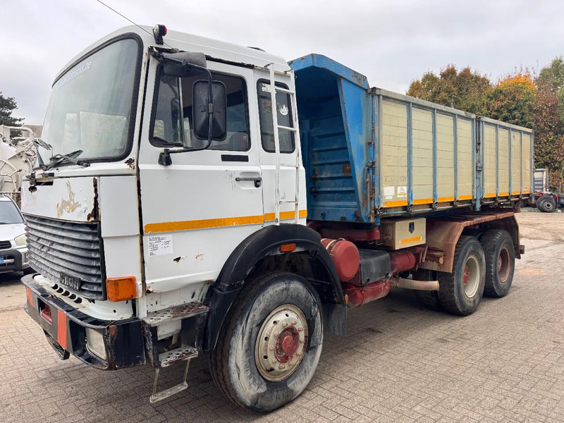 Iveco Turbotech 330.30 **6CYLINDER-WATERCOOLING-BIG AXXLES** - Kippiauto kuorma-auto: kuva Iveco Turbotech 330.30 **6CYLINDER-WATERCOOLING-BIG AXXLES** - Kippiauto kuorma-auto Iveco Turbotech 330.30 **6CYLINDER-WATERCOOLING-BIG AXXLES** - Kippiauto kuorma-auto: kuva Iveco Turbotech 330.30 **6CYLINDER-WATERCOOLING-BIG AXXLES** - Kippiauto kuorma-auto