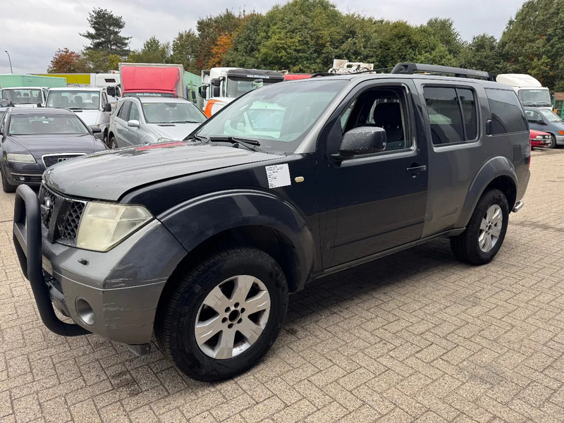 Nissan Pathfinder **AIRCO-EURO 3-7 SEATS** - Henkilöauto: kuva Nissan Pathfinder **AIRCO-EURO 3-7 SEATS** - Henkilöauto Nissan Pathfinder **AIRCO-EURO 3-7 SEATS** - Henkilöauto: kuva Nissan Pathfinder **AIRCO-EURO 3-7 SEATS** - Henkilöauto