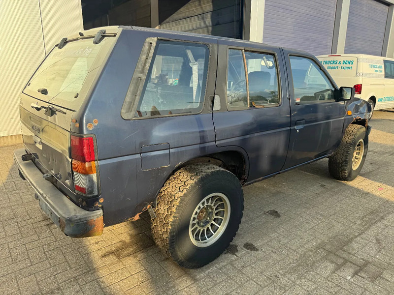 Nissan Terrano **4X4-DIESEL-LONG CHASSIS** - Henkilöauto: kuva Nissan Terrano **4X4-DIESEL-LONG CHASSIS** - Henkilöauto Nissan Terrano **4X4-DIESEL-LONG CHASSIS** - Henkilöauto: kuva Nissan Terrano **4X4-DIESEL-LONG CHASSIS** - Henkilöauto