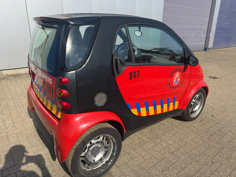 Smart Fortwo **AIRCO-CLIME-AUTOMATIC** - Henkilöauto: kuva Smart Fortwo **AIRCO-CLIME-AUTOMATIC** - Henkilöauto Smart Fortwo **AIRCO-CLIME-AUTOMATIC** - Henkilöauto: kuva Smart Fortwo **AIRCO-CLIME-AUTOMATIC** - Henkilöauto