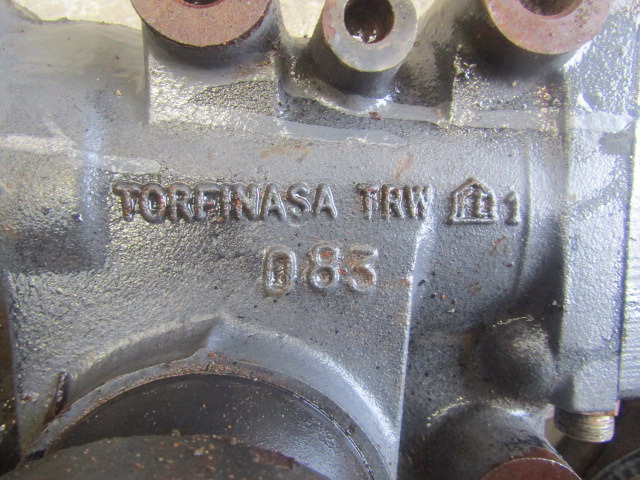 DAF CF 85 TRACTOR UNIT STEERING BOX TYPE TRW49001401 - Ohjauslaite - Kuorma-auto: kuva DAF CF 85 TRACTOR UNIT STEERING BOX TYPE TRW49001401 - Ohjauslaite - Kuorma-auto DAF CF 85 TRACTOR UNIT STEERING BOX TYPE TRW49001401 - Ohjauslaite - Kuorma-auto: kuva DAF CF 85 TRACTOR UNIT STEERING BOX TYPE TRW49001401 - Ohjauslaite - Kuorma-auto
