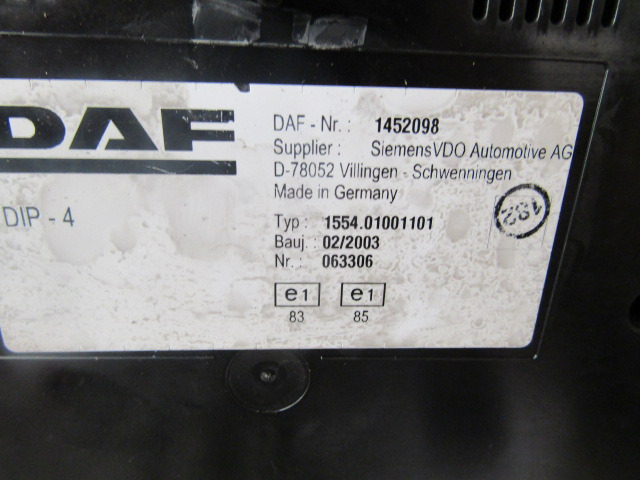 DAF CF65 CLOCK CLUSTER 1452098 - Ohjaamo ja sisustus - Kuorma-auto: kuva DAF CF65 CLOCK CLUSTER 1452098 - Ohjaamo ja sisustus - Kuorma-auto DAF CF65 CLOCK CLUSTER 1452098 - Ohjaamo ja sisustus - Kuorma-auto: kuva DAF CF65 CLOCK CLUSTER 1452098 - Ohjaamo ja sisustus - Kuorma-auto