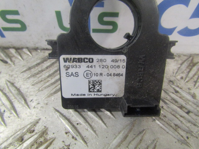 DAF LF 220 EURO 6 SAS TRANSPONDER P/NO 441 120 0080 - Sähköjärjestelmä - Kuorma-auto: kuva DAF LF 220 EURO 6 SAS TRANSPONDER P/NO 441 120 0080 - Sähköjärjestelmä - Kuorma-auto DAF LF 220 EURO 6 SAS TRANSPONDER P/NO 441 120 0080 - Sähköjärjestelmä - Kuorma-auto: kuva DAF LF 220 EURO 6 SAS TRANSPONDER P/NO 441 120 0080 - Sähköjärjestelmä - Kuorma-auto