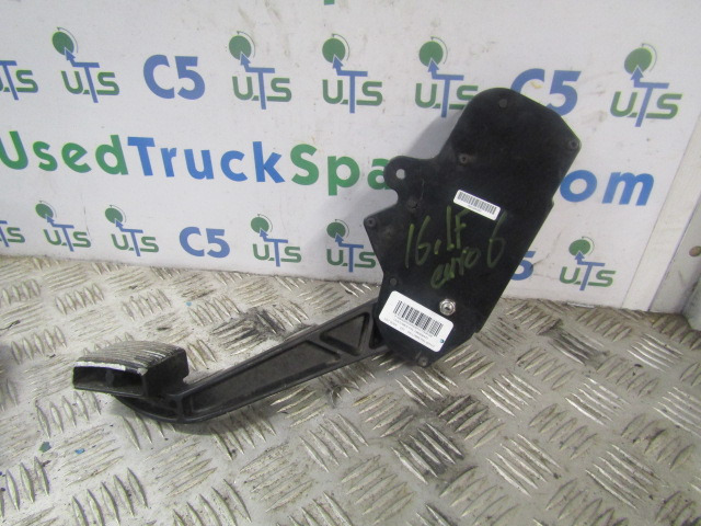 DAF LF 220 EURO 6 THROTTLE CONTROL UNIT P/NO 7482492423/401177 - Sähköjärjestelmä - Kuorma-auto: kuva DAF LF 220 EURO 6 THROTTLE CONTROL UNIT P/NO 7482492423/401177 - Sähköjärjestelmä - Kuorma-auto DAF LF 220 EURO 6 THROTTLE CONTROL UNIT P/NO 7482492423/401177 - Sähköjärjestelmä - Kuorma-auto: kuva DAF LF 220 EURO 6 THROTTLE CONTROL UNIT P/NO 7482492423/401177 - Sähköjärjestelmä - Kuorma-auto