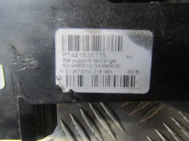 DAF LF 220 INDICATOR / WIPER STALK COMPLETE P/NO 7421535734 / 7421535775 - Ohjaamo ja sisustus - Kuorma-auto: kuva DAF LF 220 INDICATOR / WIPER STALK COMPLETE P/NO 7421535734 / 7421535775 - Ohjaamo ja sisustus - Kuorma-auto DAF LF 220 INDICATOR / WIPER STALK COMPLETE P/NO 7421535734 / 7421535775 - Ohjaamo ja sisustus - Kuorma-auto: kuva DAF LF 220 INDICATOR / WIPER STALK COMPLETE P/NO 7421535734 / 7421535775 - Ohjaamo ja sisustus - Kuorma-auto
