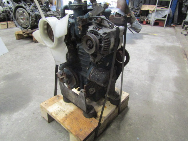 KUBOTA Z482-E 2 CYLINDER ENGINE - Moottori - Rakennuskoneet: kuva KUBOTA Z482-E 2 CYLINDER ENGINE - Moottori - Rakennuskoneet KUBOTA Z482-E 2 CYLINDER ENGINE - Moottori - Rakennuskoneet: kuva KUBOTA Z482-E 2 CYLINDER ENGINE - Moottori - Rakennuskoneet