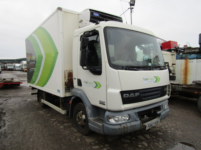 DAF LF 45 160 REFRIDGERATED TRUCK 2012 FOR BREAKING (CARRIER FRIDGE UNIT) - Kuorma-auto: kuva DAF LF 45 160 REFRIDGERATED TRUCK 2012 FOR BREAKING (CARRIER FRIDGE UNIT) - Kuorma-auto DAF LF 45 160 REFRIDGERATED TRUCK 2012 FOR BREAKING (CARRIER FRIDGE UNIT) - Kuorma-auto: kuva DAF LF 45 160 REFRIDGERATED TRUCK 2012 FOR BREAKING (CARRIER FRIDGE UNIT) - Kuorma-auto