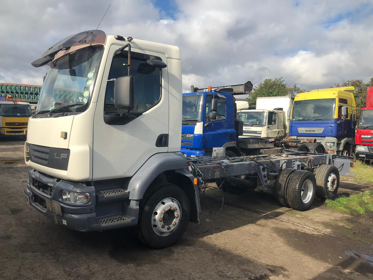 DAF LF 55 280 MANUAL EURO 5 2008/2009 BREAKING - Kuorma-auto: kuva DAF LF 55 280 MANUAL EURO 5 2008/2009 BREAKING - Kuorma-auto DAF LF 55 280 MANUAL EURO 5 2008/2009 BREAKING - Kuorma-auto: kuva DAF LF 55 280 MANUAL EURO 5 2008/2009 BREAKING - Kuorma-auto