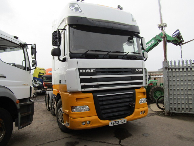 DAF XF 105 460 MANUAL 2013 ALL PARTS AVAILABLE - Kuorma-auto: kuva DAF XF 105 460 MANUAL 2013 ALL PARTS AVAILABLE - Kuorma-auto DAF XF 105 460 MANUAL 2013 ALL PARTS AVAILABLE - Kuorma-auto: kuva DAF XF 105 460 MANUAL 2013 ALL PARTS AVAILABLE - Kuorma-auto