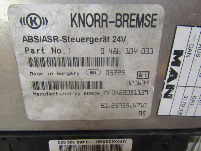 MAN M2000 18.224 ABS/ASR ECU P/NO 81.25935.6710 - Ohjainyksikkö - Kuorma-auto: kuva MAN M2000 18.224 ABS/ASR ECU P/NO 81.25935.6710 - Ohjainyksikkö - Kuorma-auto MAN M2000 18.224 ABS/ASR ECU P/NO 81.25935.6710 - Ohjainyksikkö - Kuorma-auto: kuva MAN M2000 18.224 ABS/ASR ECU P/NO 81.25935.6710 - Ohjainyksikkö - Kuorma-auto