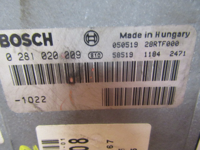 MAN M2000 SERIES 220 ENGINE ECU BOSCH P/NO 0.281020009 - Ohjainyksikkö - Kuorma-auto: kuva MAN M2000 SERIES 220 ENGINE ECU BOSCH P/NO 0.281020009 - Ohjainyksikkö - Kuorma-auto MAN M2000 SERIES 220 ENGINE ECU BOSCH P/NO 0.281020009 - Ohjainyksikkö - Kuorma-auto: kuva MAN M2000 SERIES 220 ENGINE ECU BOSCH P/NO 0.281020009 - Ohjainyksikkö - Kuorma-auto