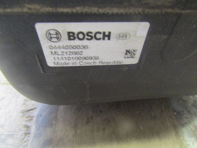 MITSUBISHI FUSO 7C15 AD BLUE TANK COMPLETE P/NO ML212662 - Polttoainetankki - Kuorma-auto: kuva MITSUBISHI FUSO 7C15 AD BLUE TANK COMPLETE P/NO ML212662 - Polttoainetankki - Kuorma-auto MITSUBISHI FUSO 7C15 AD BLUE TANK COMPLETE P/NO ML212662 - Polttoainetankki - Kuorma-auto: kuva MITSUBISHI FUSO 7C15 AD BLUE TANK COMPLETE P/NO ML212662 - Polttoainetankki - Kuorma-auto