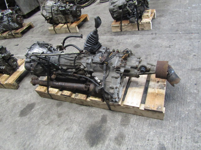 MITSUBISHI PAJERO / SHOGUN 2.8 AUTOMATIC GEARBOX - Vaihdelaatikko - Tavara-auto: kuva MITSUBISHI PAJERO / SHOGUN 2.8 AUTOMATIC GEARBOX - Vaihdelaatikko - Tavara-auto MITSUBISHI PAJERO / SHOGUN 2.8 AUTOMATIC GEARBOX - Vaihdelaatikko - Tavara-auto: kuva MITSUBISHI PAJERO / SHOGUN 2.8 AUTOMATIC GEARBOX - Vaihdelaatikko - Tavara-auto