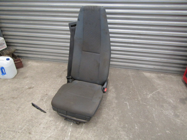 VOLVO FE DRIVER SEAT (AIR) SUITS 2007/13 - Ohjaamo ja sisustus - Kuorma-auto: kuva VOLVO FE DRIVER SEAT (AIR) SUITS 2007/13 - Ohjaamo ja sisustus - Kuorma-auto VOLVO FE DRIVER SEAT (AIR) SUITS 2007/13 - Ohjaamo ja sisustus - Kuorma-auto: kuva VOLVO FE DRIVER SEAT (AIR) SUITS 2007/13 - Ohjaamo ja sisustus - Kuorma-auto