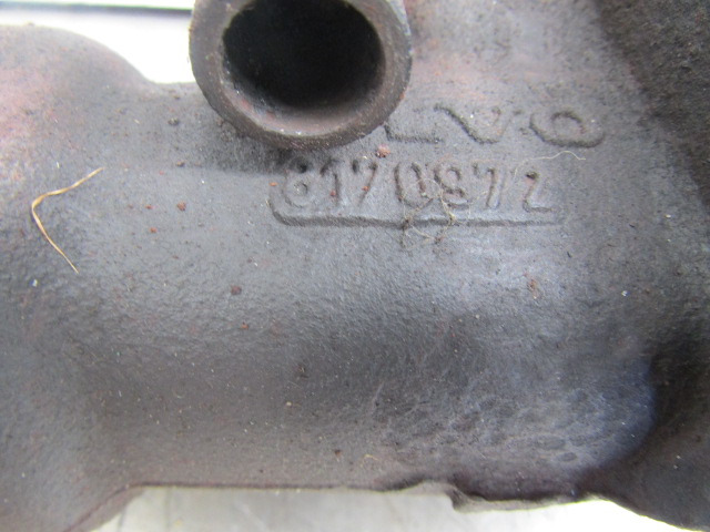 VOLVO FH D12 D EXHAUST MANIFOLD P/NO 8170972/3/1 - Moottori ja osat - Kuorma-auto: kuva VOLVO FH D12 D EXHAUST MANIFOLD P/NO 8170972/3/1 - Moottori ja osat - Kuorma-auto VOLVO FH D12 D EXHAUST MANIFOLD P/NO 8170972/3/1 - Moottori ja osat - Kuorma-auto: kuva VOLVO FH D12 D EXHAUST MANIFOLD P/NO 8170972/3/1 - Moottori ja osat - Kuorma-auto