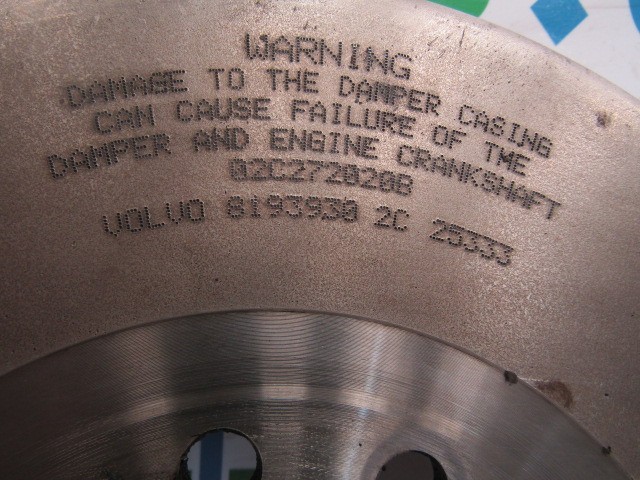 VOLVO FH D12D CRANKSHAFT DAMPER P/NO 8193930 2C - Moottori ja osat - Kuorma-auto: kuva VOLVO FH D12D CRANKSHAFT DAMPER P/NO 8193930 2C - Moottori ja osat - Kuorma-auto VOLVO FH D12D CRANKSHAFT DAMPER P/NO 8193930 2C - Moottori ja osat - Kuorma-auto: kuva VOLVO FH D12D CRANKSHAFT DAMPER P/NO 8193930 2C - Moottori ja osat - Kuorma-auto