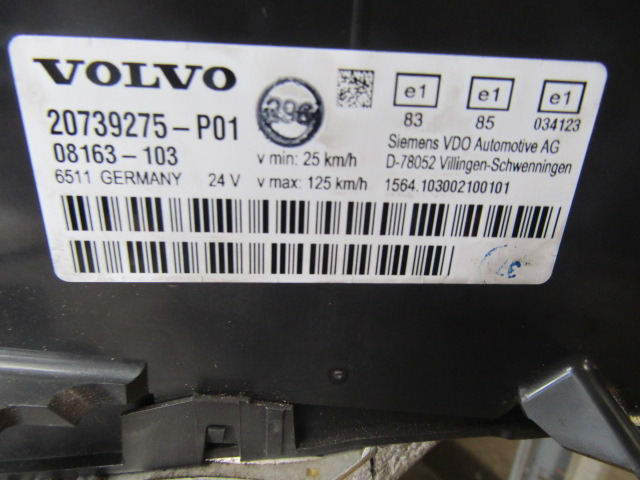 VOLVO FH13 CLOCK CLUSTER P/NO 20739275-P01 - Ohjaamo ja sisustus - Kuorma-auto: kuva VOLVO FH13 CLOCK CLUSTER P/NO 20739275-P01 - Ohjaamo ja sisustus - Kuorma-auto VOLVO FH13 CLOCK CLUSTER P/NO 20739275-P01 - Ohjaamo ja sisustus - Kuorma-auto: kuva VOLVO FH13 CLOCK CLUSTER P/NO 20739275-P01 - Ohjaamo ja sisustus - Kuorma-auto