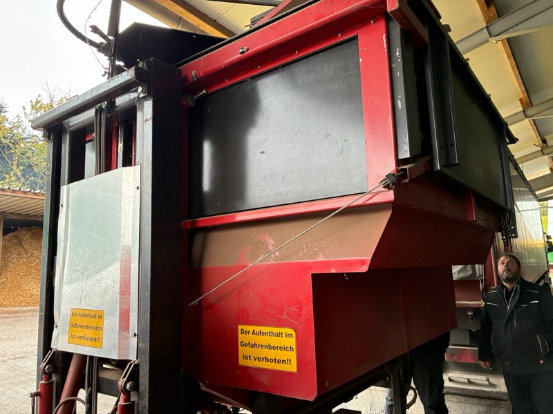 Case 7088 Axial-Flow - Leikkuupuimuri: kuva Case 7088 Axial-Flow - Leikkuupuimuri Case 7088 Axial-Flow - Leikkuupuimuri: kuva Case 7088 Axial-Flow - Leikkuupuimuri