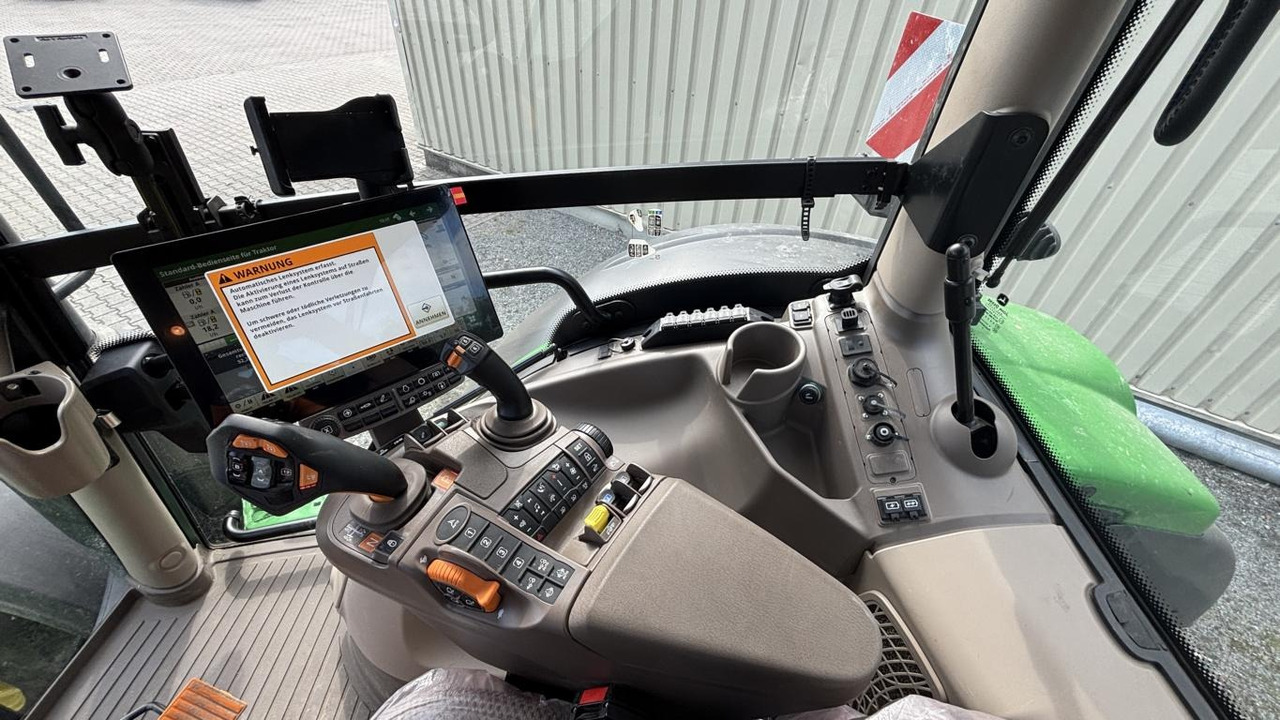 Leasing John Deere 6R215 John Deere 6R215: kuva Leasing John Deere 6R215 John Deere 6R215 Leasing John Deere 6R215 John Deere 6R215: kuva Leasing John Deere 6R215 John Deere 6R215