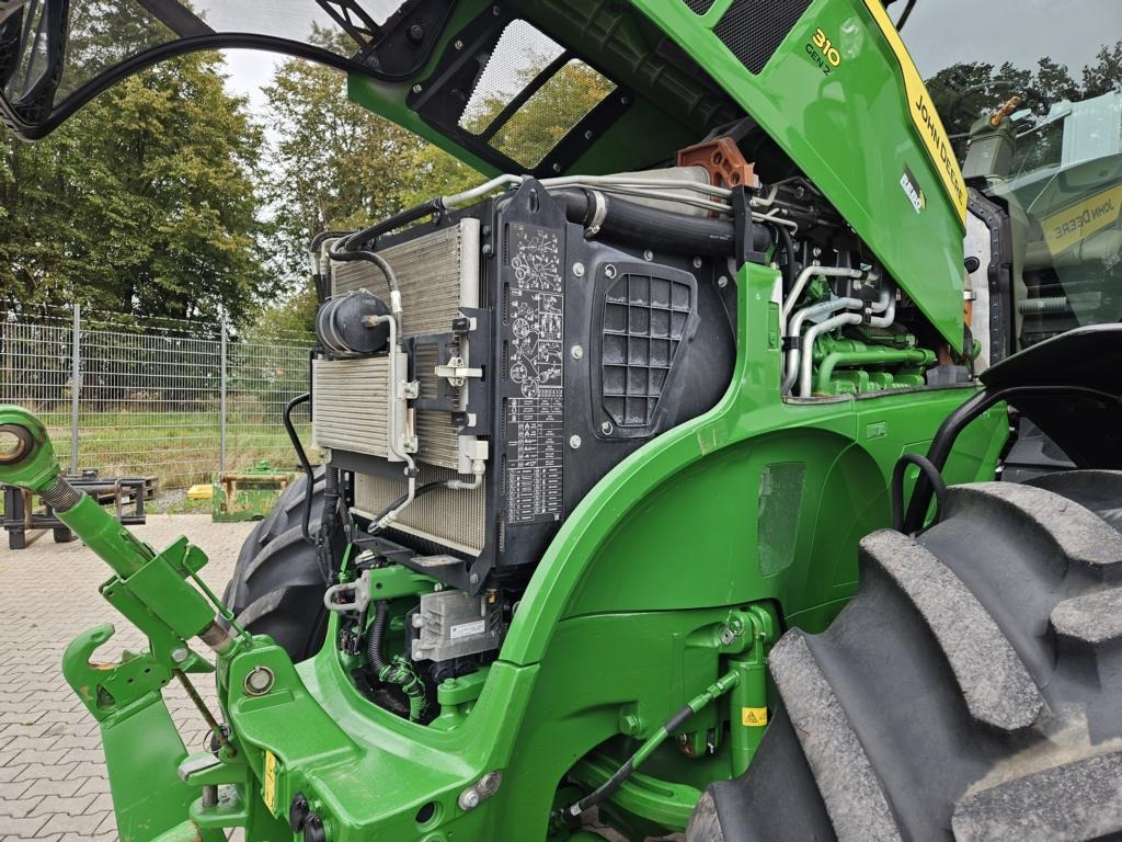 John Deere TRAKTOR 7R310 - Traktori: kuva John Deere TRAKTOR 7R310 - Traktori John Deere TRAKTOR 7R310 - Traktori: kuva John Deere TRAKTOR 7R310 - Traktori
