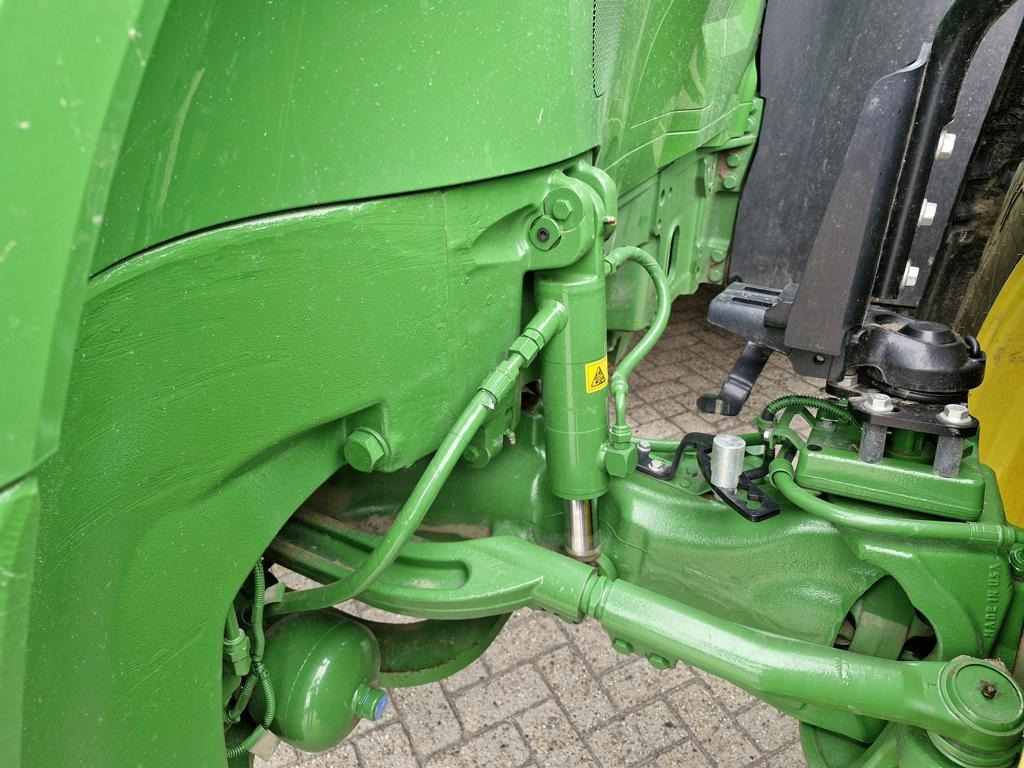 John Deere TRAKTOR 7R330 - Traktori: kuva John Deere TRAKTOR 7R330 - Traktori John Deere TRAKTOR 7R330 - Traktori: kuva John Deere TRAKTOR 7R330 - Traktori