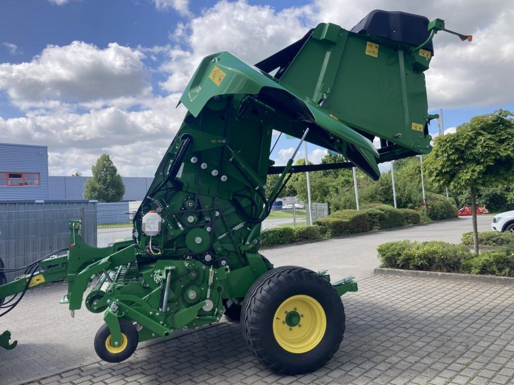 John Deere V461M - PAKET FÜR RUNDBALLENPR - Käärijä: kuva John Deere V461M - PAKET FÜR RUNDBALLENPR - Käärijä John Deere V461M - PAKET FÜR RUNDBALLENPR - Käärijä: kuva John Deere V461M - PAKET FÜR RUNDBALLENPR - Käärijä