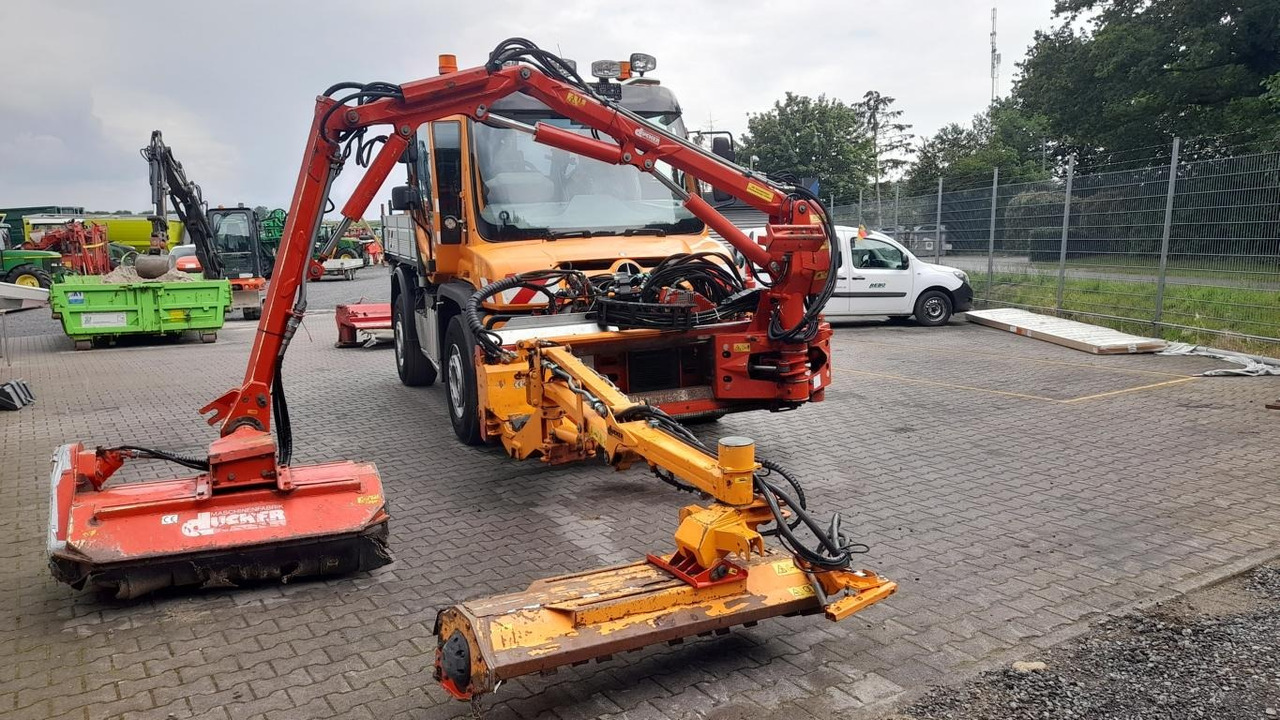Mercedes-Benz UNIMOG U 527 - Kunnallis-/ Erikoisajoneuvot: kuva Mercedes-Benz UNIMOG U 527 - Kunnallis-/ Erikoisajoneuvot Mercedes-Benz UNIMOG U 527 - Kunnallis-/ Erikoisajoneuvot: kuva Mercedes-Benz UNIMOG U 527 - Kunnallis-/ Erikoisajoneuvot