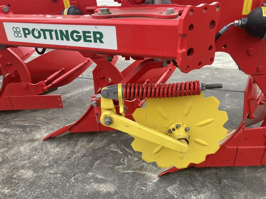 Pöttinger SERVO 35-5 - Aura: kuva Pöttinger SERVO 35-5 - Aura Pöttinger SERVO 35-5 - Aura: kuva Pöttinger SERVO 35-5 - Aura