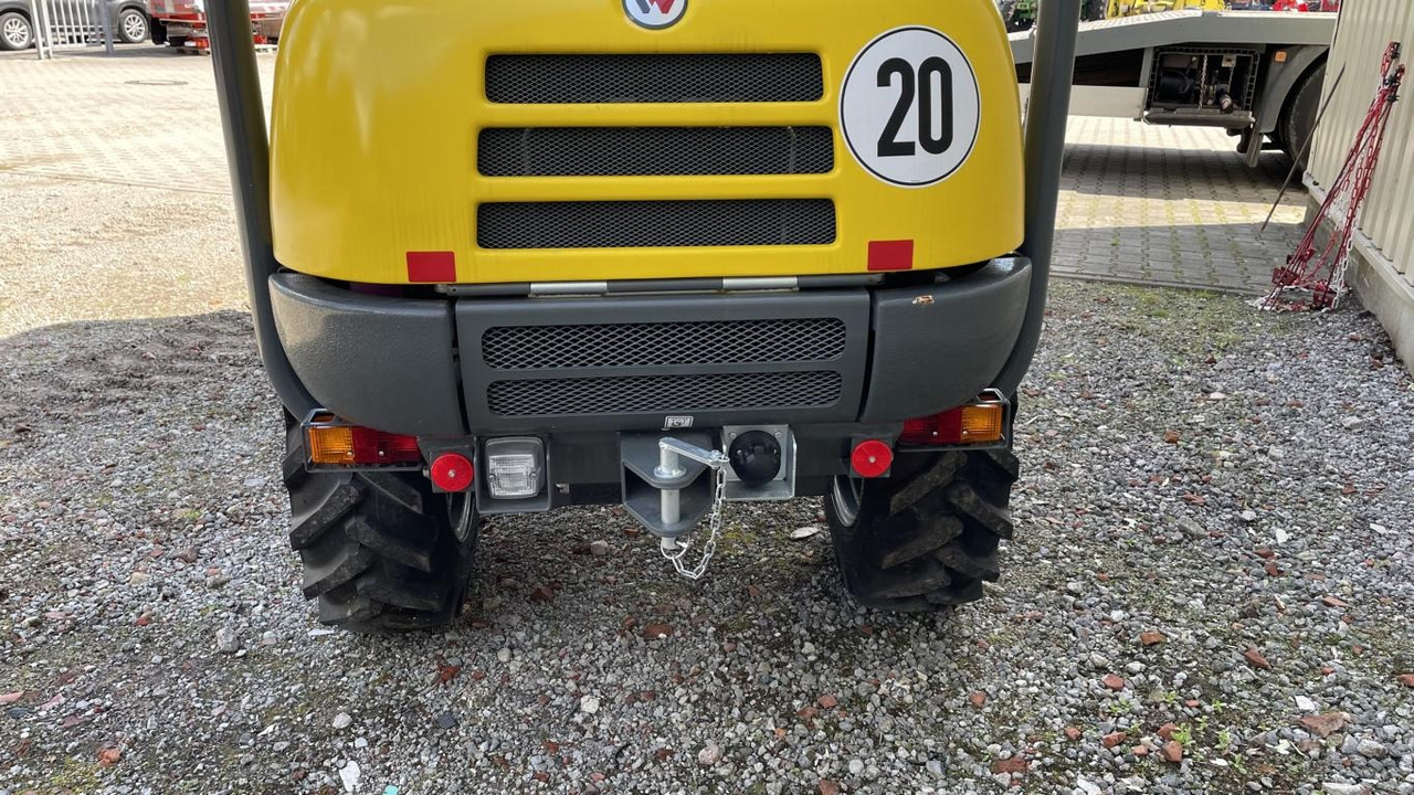 Wacker 1501 - Pikku dumpperi: kuva Wacker 1501 - Pikku dumpperi Wacker 1501 - Pikku dumpperi: kuva Wacker 1501 - Pikku dumpperi