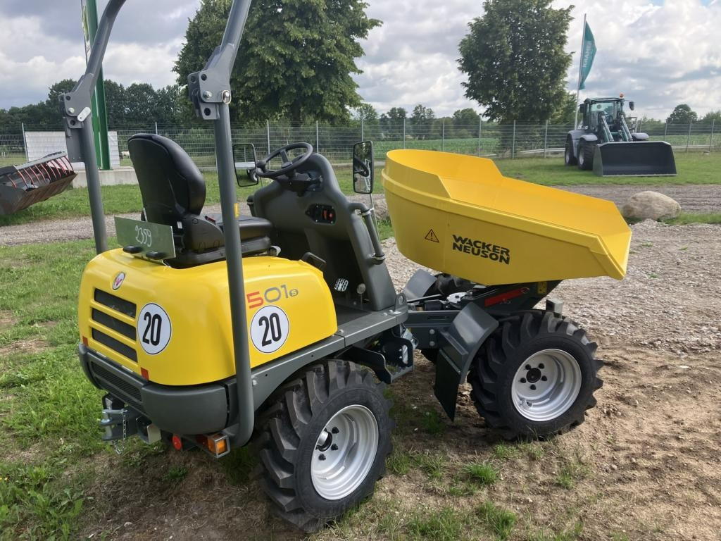Wacker 1501 - Pikku dumpperi: kuva Wacker 1501 - Pikku dumpperi Wacker 1501 - Pikku dumpperi: kuva Wacker 1501 - Pikku dumpperi