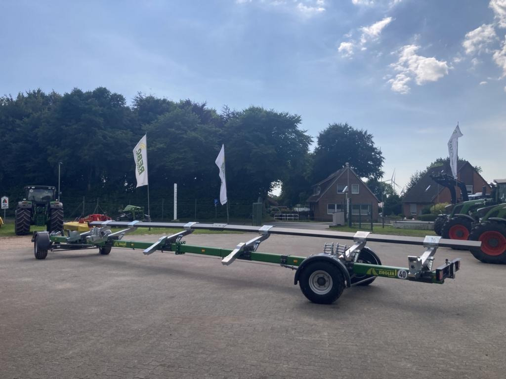 Uusi Leikkuupuimuri Ziegler 4WT JD HD40X: kuva Uusi Leikkuupuimuri Ziegler 4WT JD HD40X Uusi Leikkuupuimuri Ziegler 4WT JD HD40X: kuva Uusi Leikkuupuimuri Ziegler 4WT JD HD40X